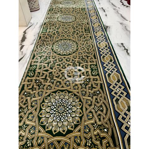 Karpet Sajadah Rol Masjid buatan Turki merk Prestige Mosque (Turki) warna hitam motif klasik posisi vertikal